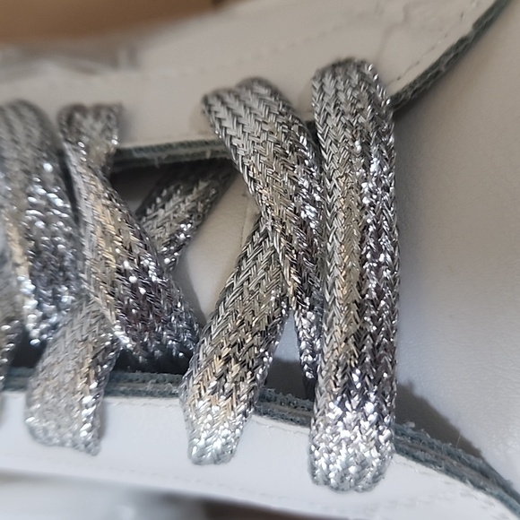 Sneeker shoes - Picture 5 of 5